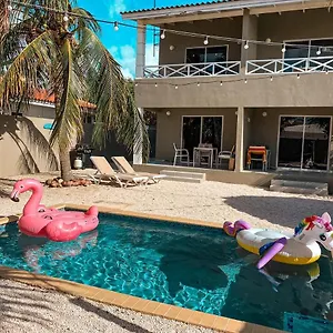 Caribbean Oasis Appartement Willemstad